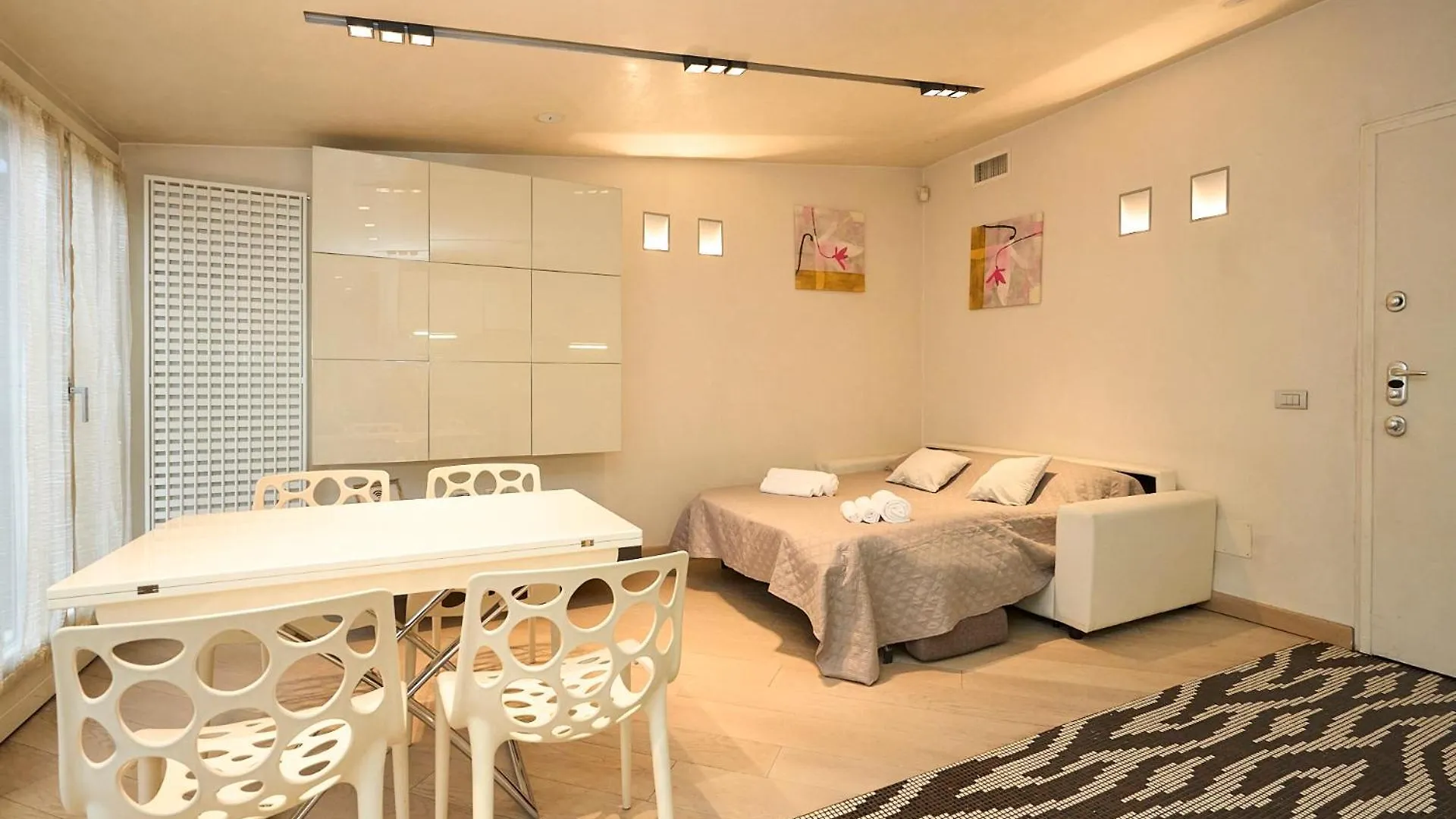 Luxury House - 2 Minutes Walk From Central Station Milán